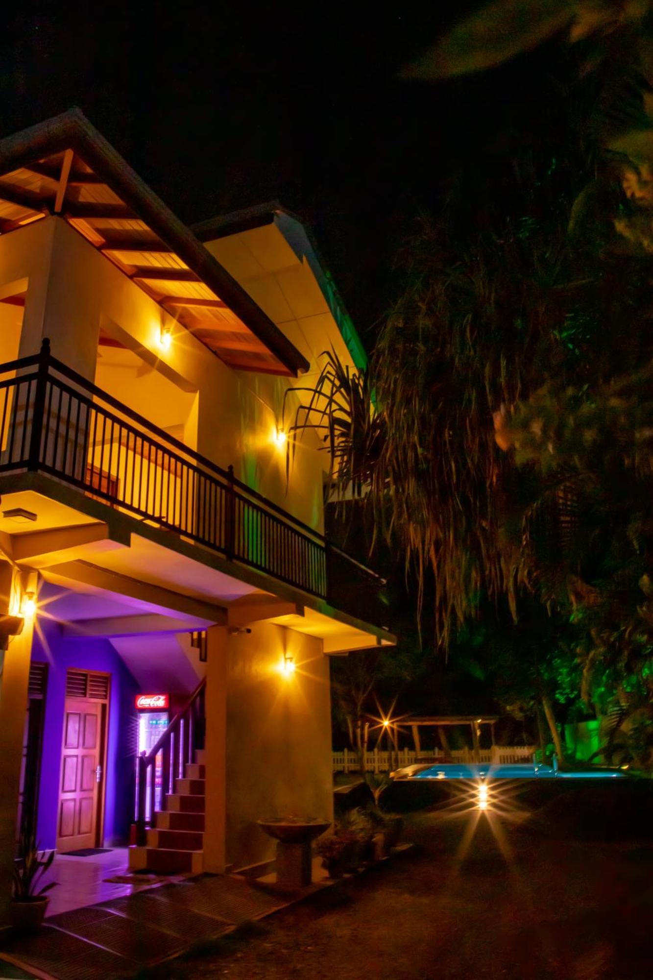 Megabe Villa Ґалле Екстер'єр фото
